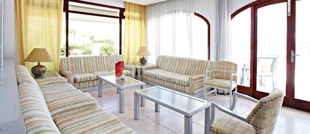 Mar Azul Pur Estil Hotel & Spa (Adults Only) 칼라 라트자다 외부 사진