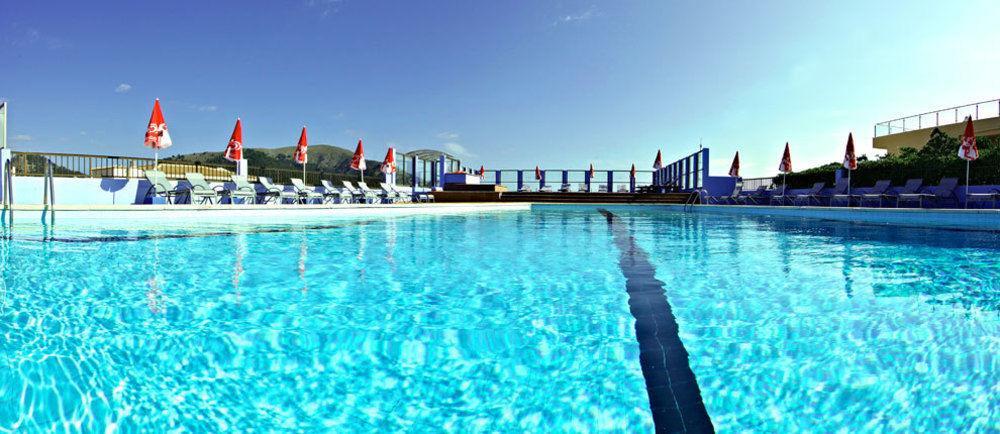 Mar Azul Pur Estil Hotel & Spa (Adults Only) 칼라 라트자다 외부 사진