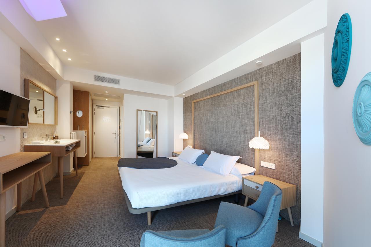 Mar Azul Pur Estil Hotel & Spa (Adults Only) 칼라 라트자다 외부 사진