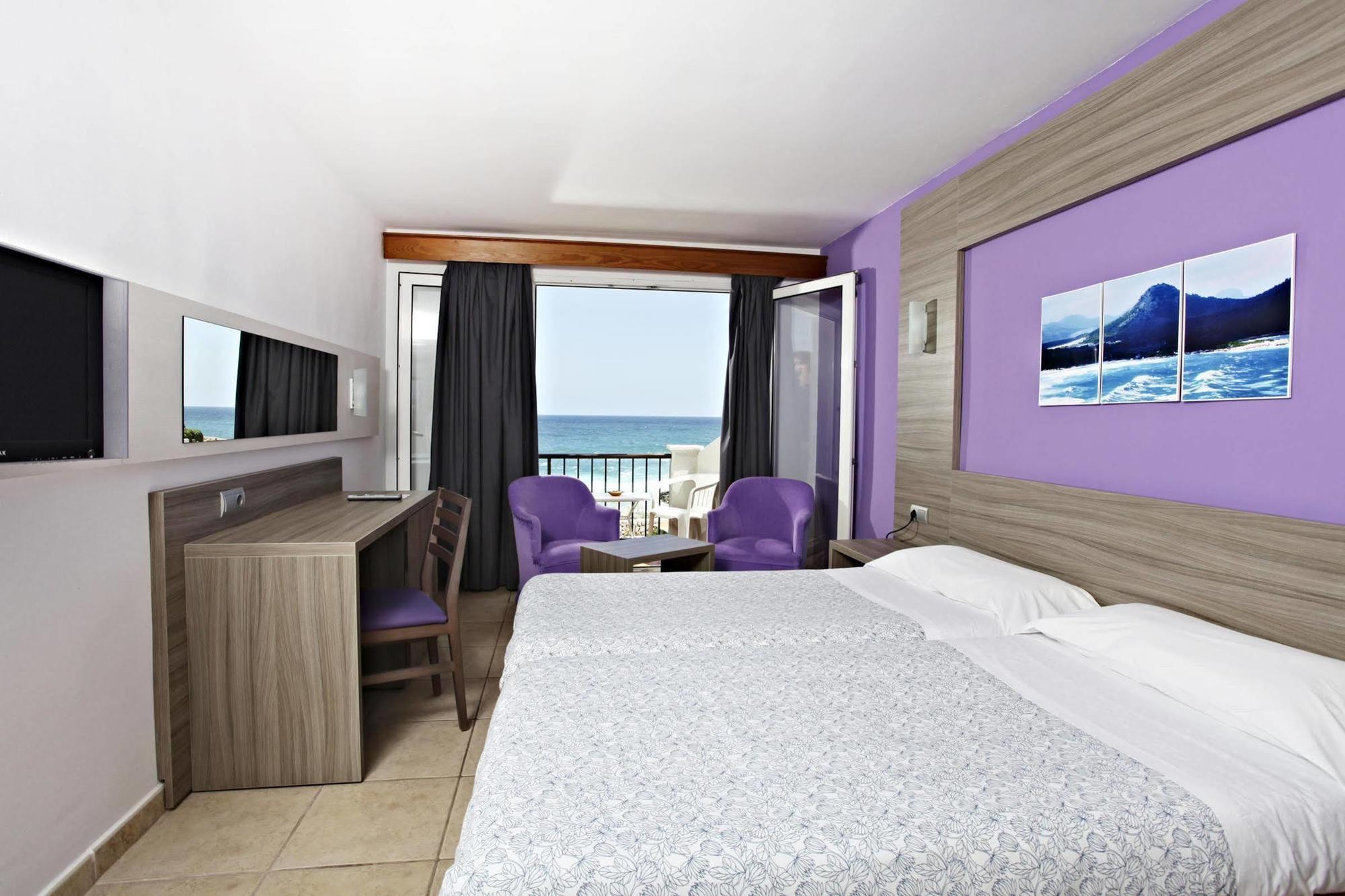 Mar Azul Pur Estil Hotel & Spa (Adults Only) 칼라 라트자다 외부 사진